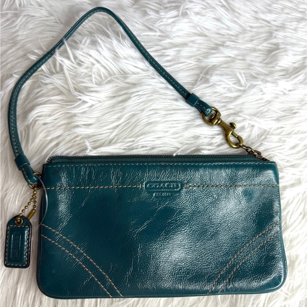 COACH y2k Patent Leather Wristlet